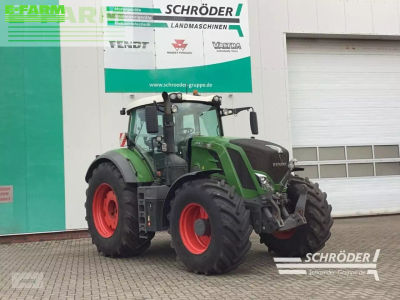 E-FARM: Fendt 828 Vario - Tractor - id 7UFGKIG - €134,850 - Year of construction: 2019 - Engine hours: 4,800,Engine power (HP): 287,Germany