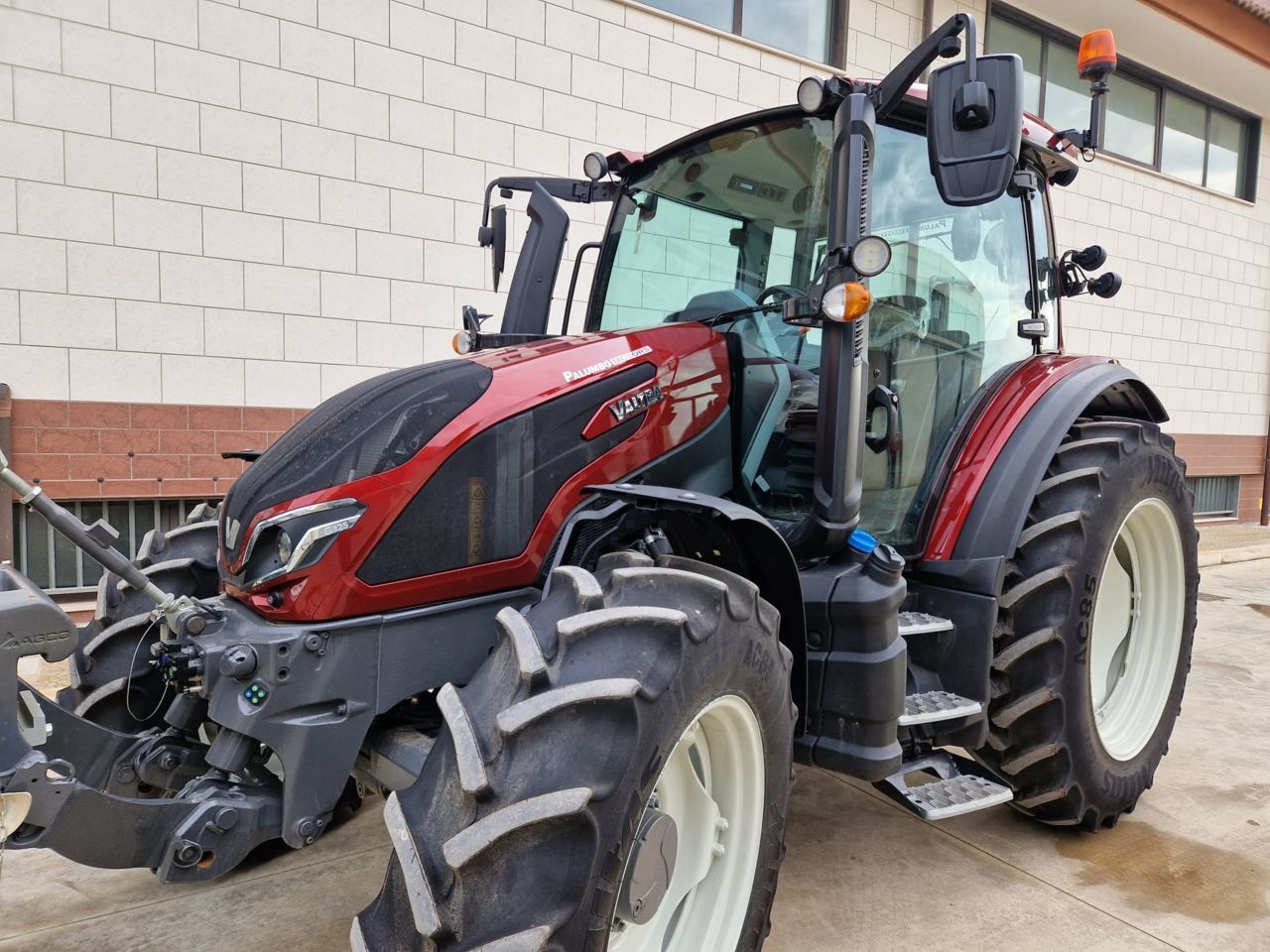 Valtra G 125 Tractor 75.000 EUR