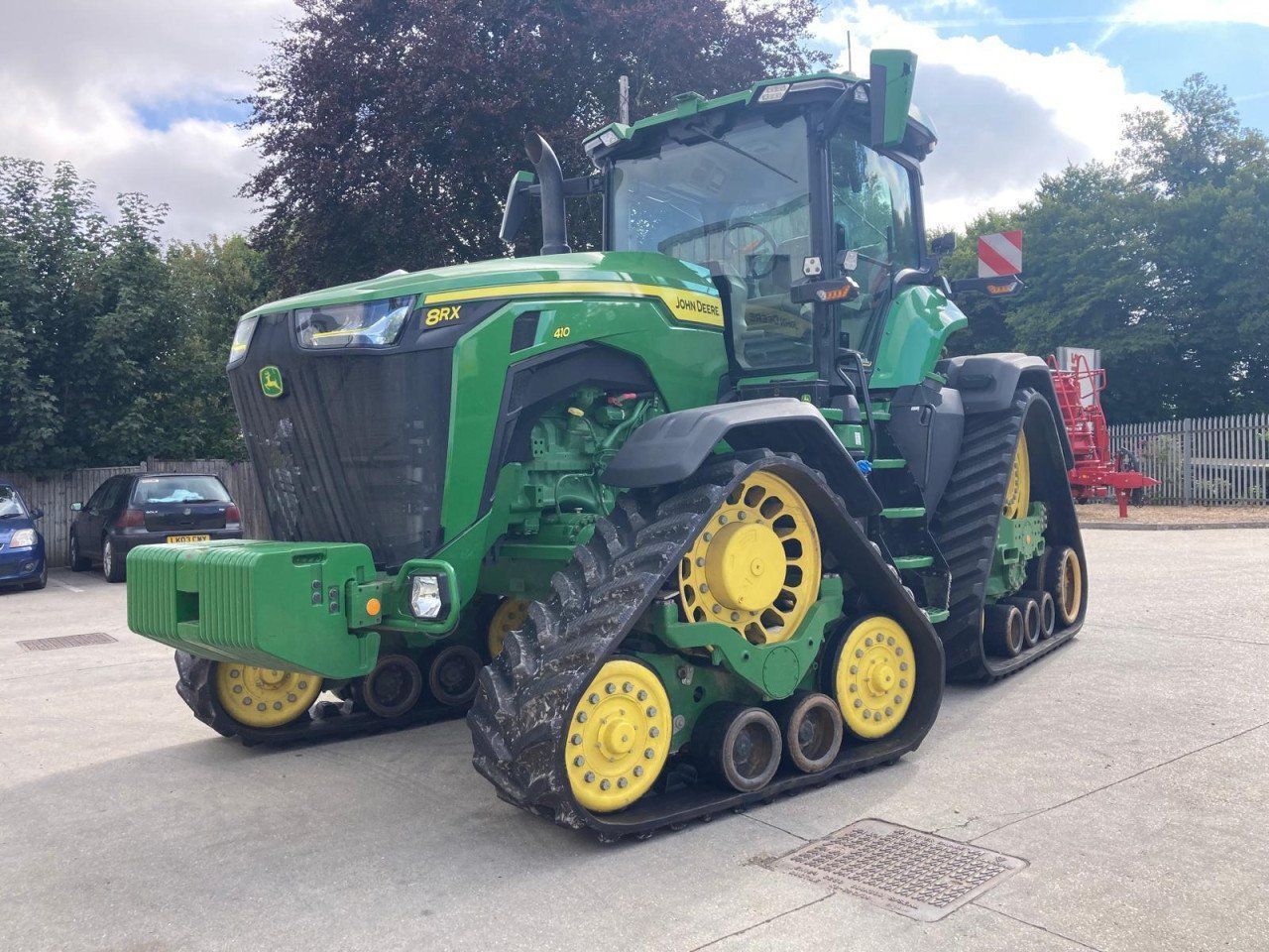 E-FARM: John Deere 8RX 410 - Tractor - id JDUURVE - 248.488 € - Año: 2022 - Horas: 3211,Potencia del motor: 410,Reino Unido