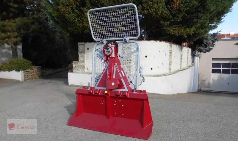 Tajfun egv 65 ahk sg 1800 - funk Lesnická technika 8 125 €