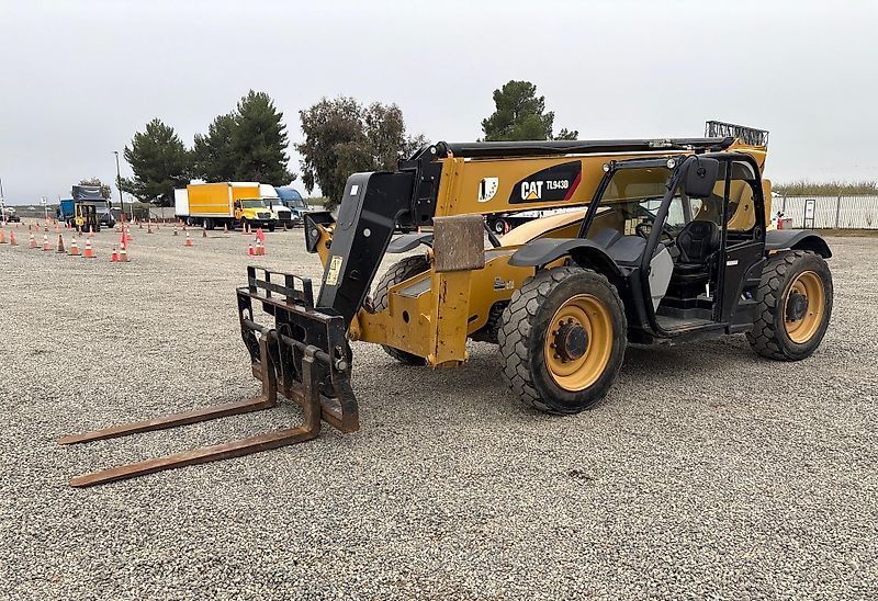 Caterpillar TL943D Manipulador telescópico 59.850 €
