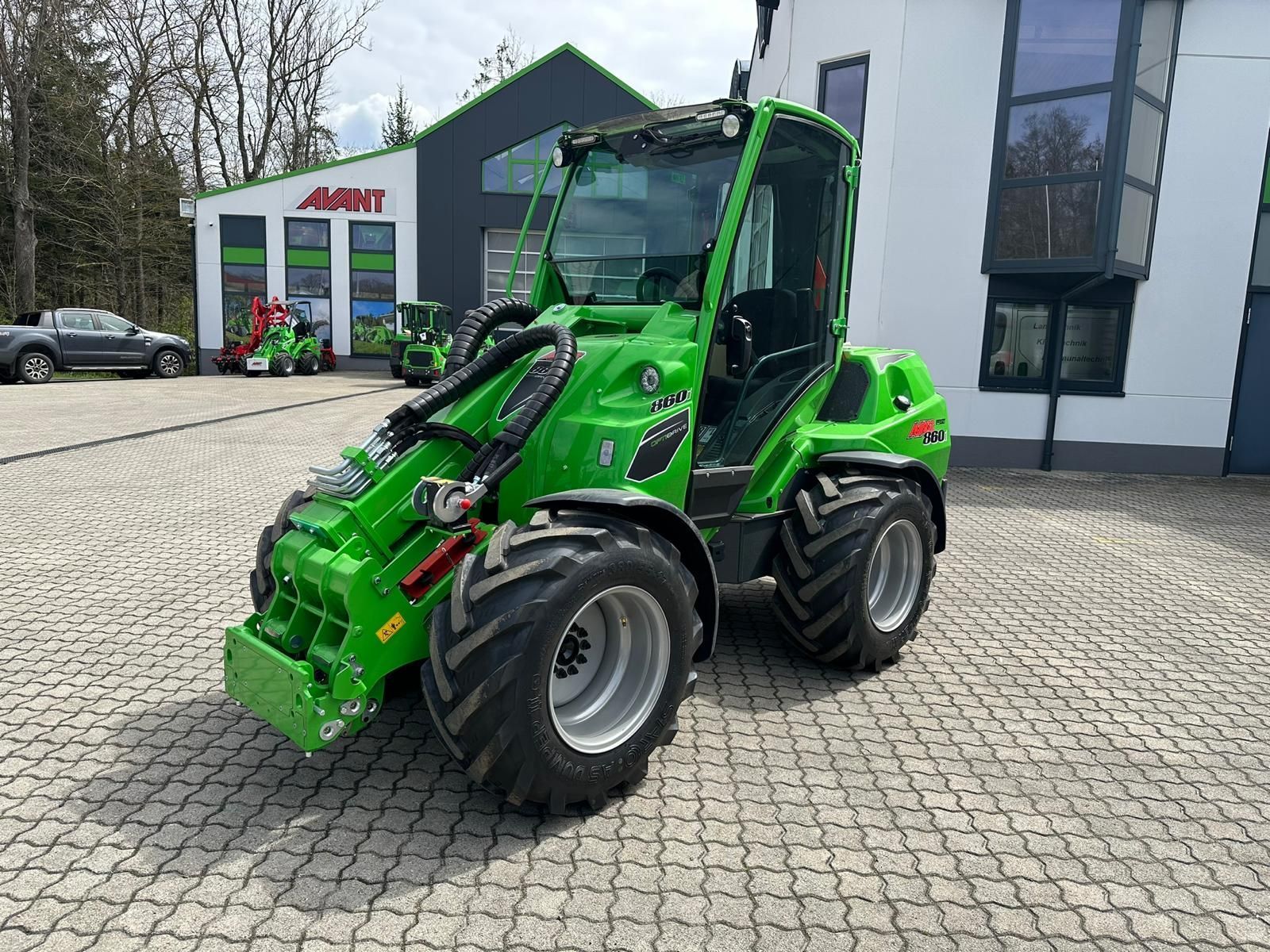 Avant avant 860i multifunktionslader gt kabine Колесный погрузчик