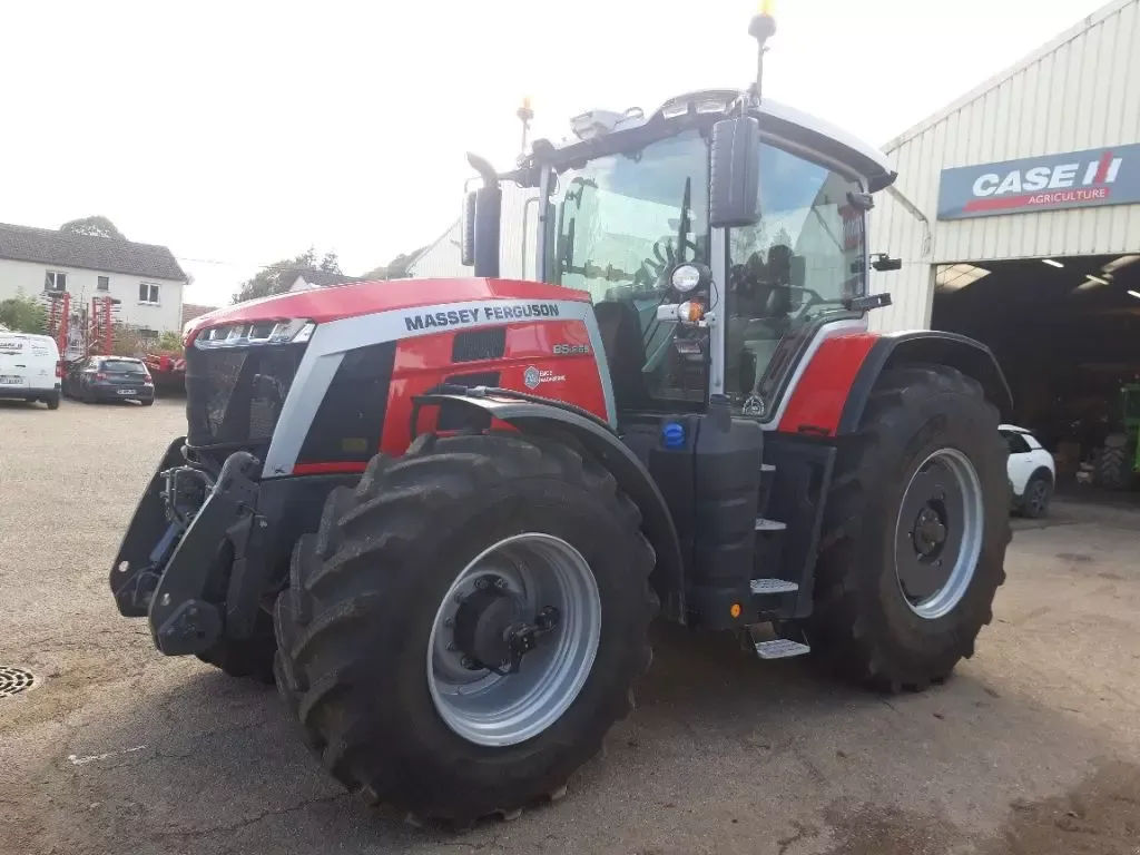 E-FARM: Massey Ferguson 8S.265 Exclusive - Tractor - id KGD1E1W - 165.000 € - Año: 2023 - Horas: 400,Potencia del motor: 265,Francia