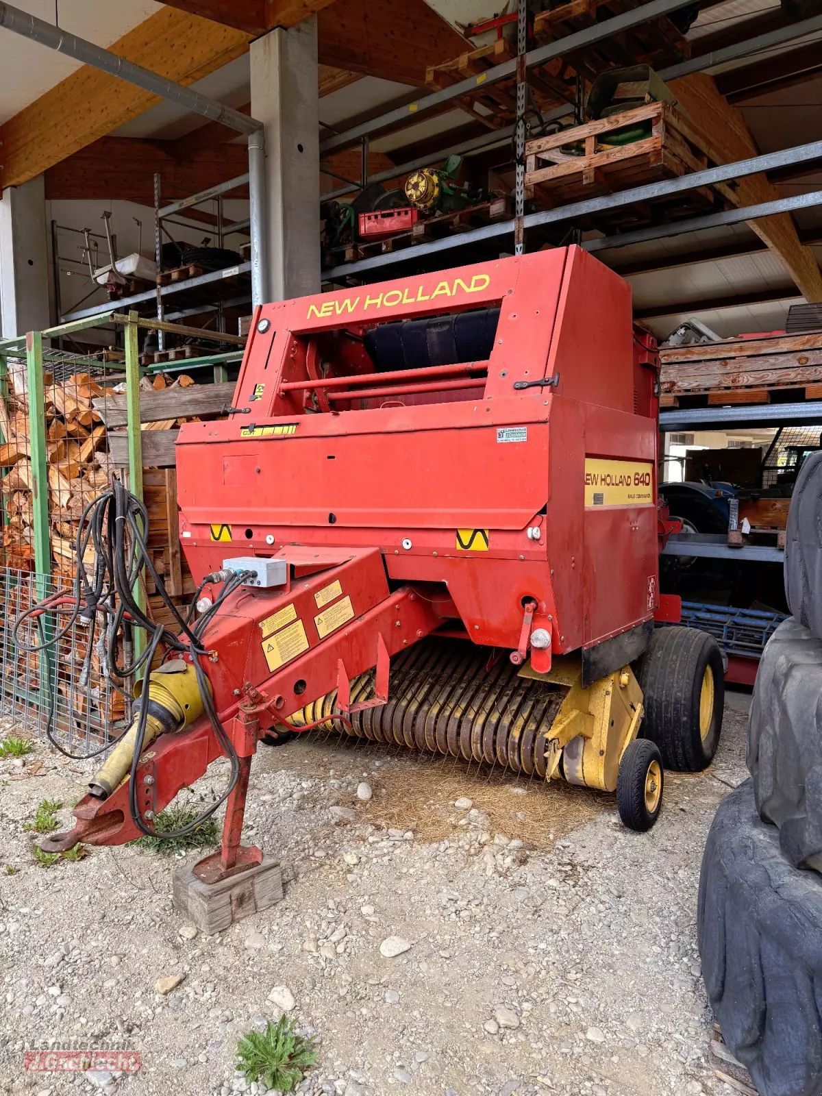 New Holland 640 b bale command Ballenpresse 3.361 €