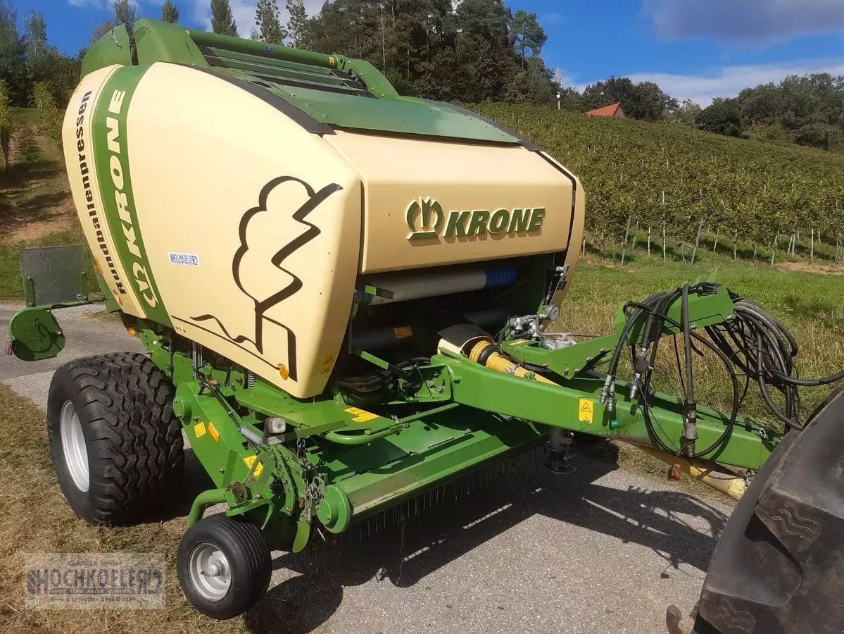 Купить Бу Пресс Подборщик Кроне Комприма V150