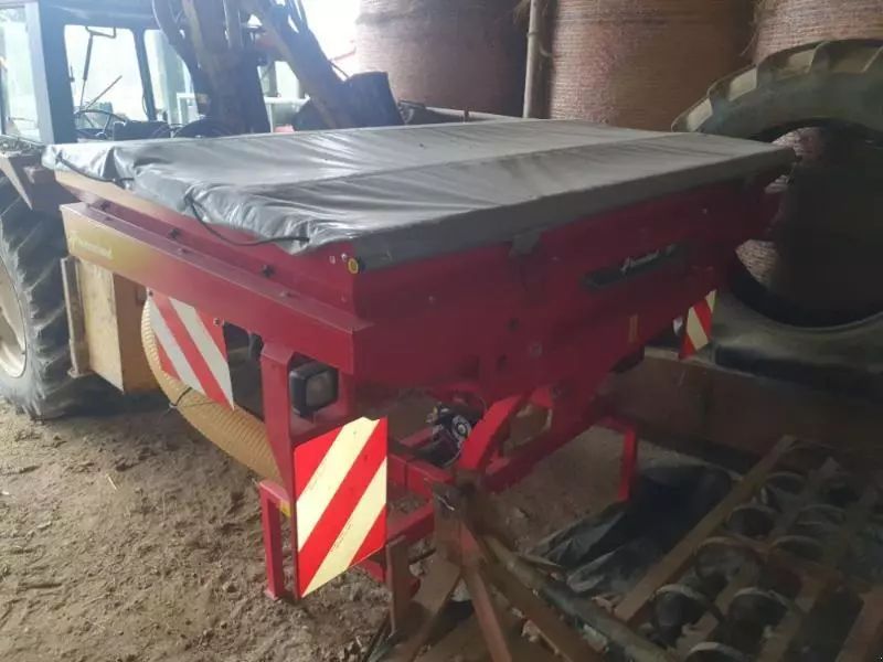 Kverneland df1 Precision drill €16,000