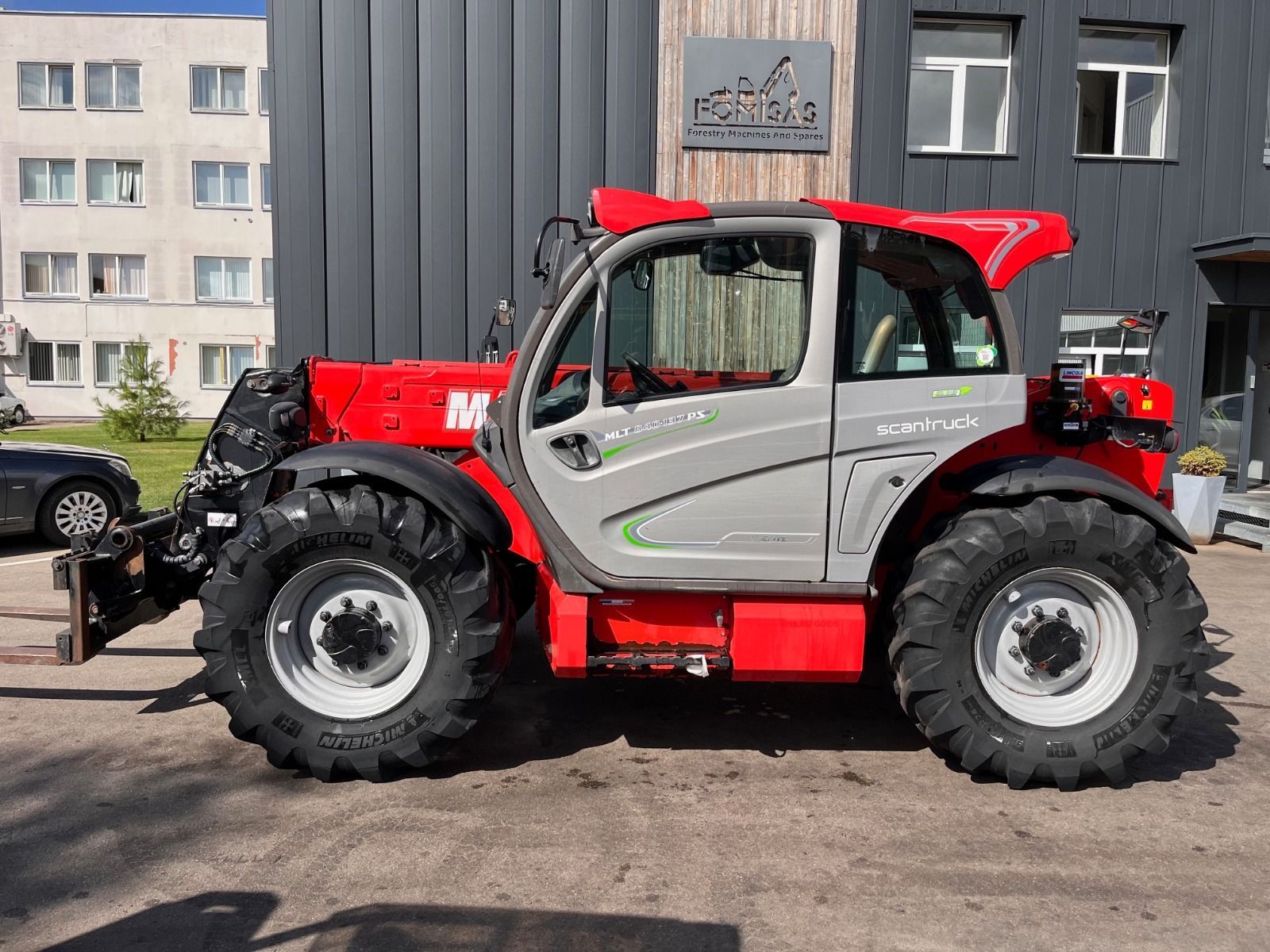 Manitou MLT 840 Telehandler €41,500