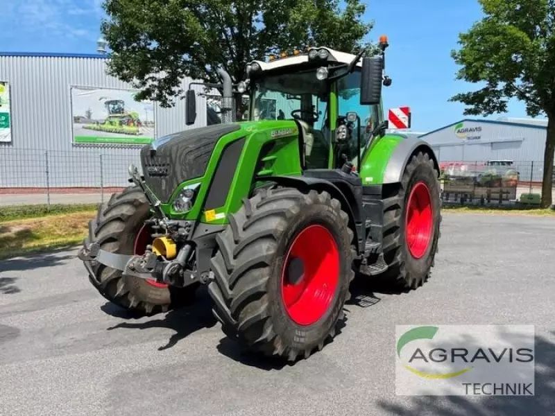 E-FARM: Fendt 828 Vario - Tractor - id WIKHKJD - €167,900 - Year of construction: 2022 - Engine hours: 2,561,Engine power (HP): 287,Germany
