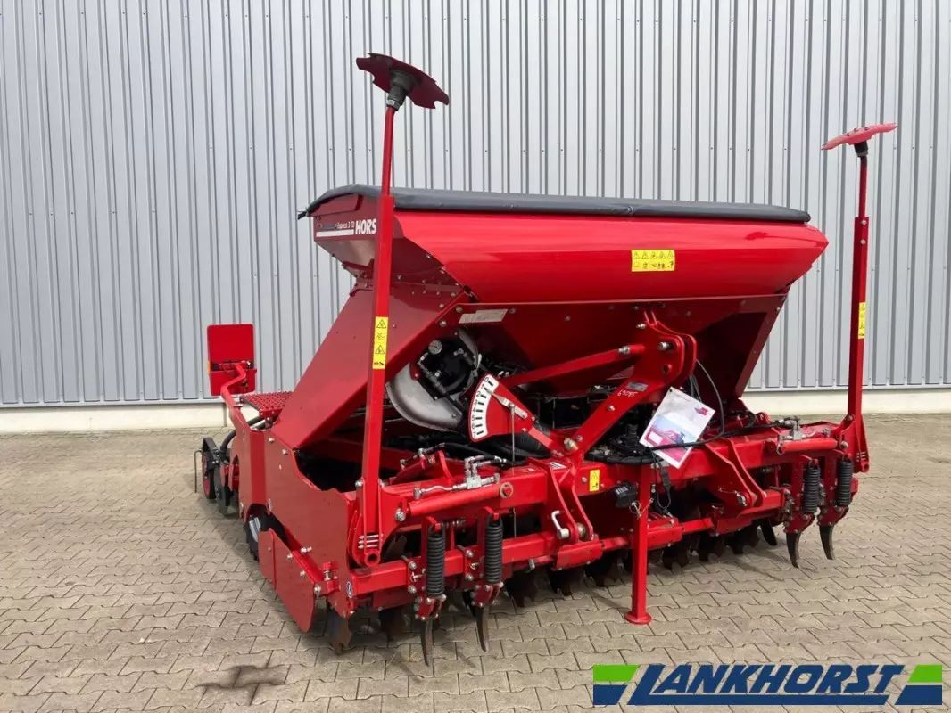 E-FARM: HORSCH Express 3 TD - Siewnik rzędowy/agregat uprawowo-siewny - id MGQKRGA - 45 900 € - Rok produkcji: 2024 - Niemcy