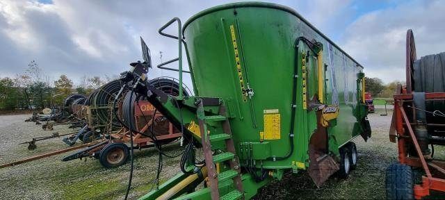 E-FARM: PEECON mammoet 30 kbm - Forage transport - id TNJAG98 - €8,677 - Year of construction: 2008 - Denmark