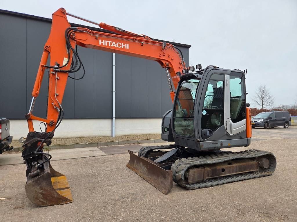 Hitachi zx 85 us Mini excavator €22,500
