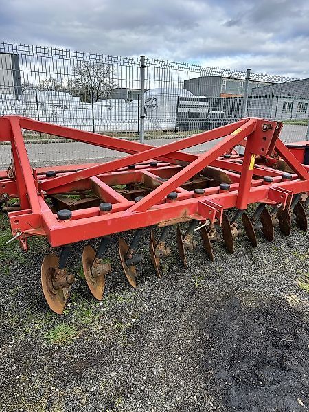 E-FARM: evers scheibenegge rh330/56r45 - Scheibenegge - id C25FWES - 3.000 € - Baujahr: 2001 - Deutschland