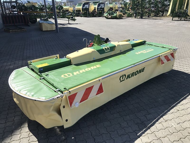 Krone EasyCut F 320 Faucheuse 11 900 €