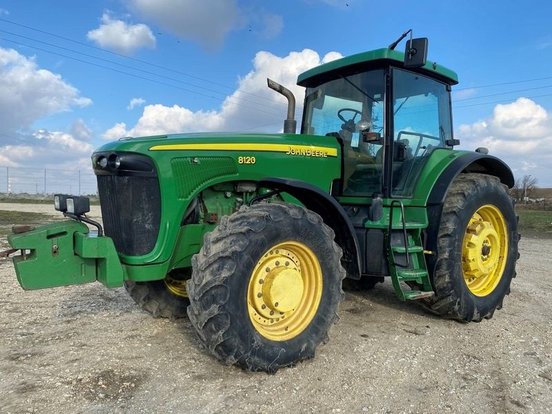 John Deere 8120 tractor 46.500 €