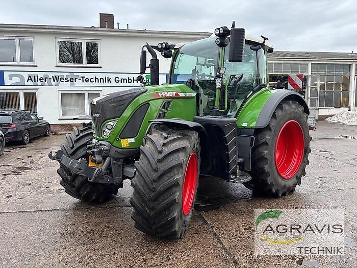 Fendt 720 Vario Traktorius 177 000 €