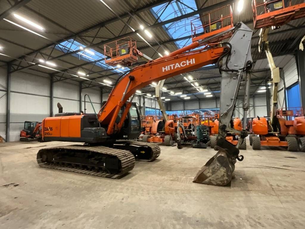 E-FARM: Hitachi zx 210 lc-5b - Crawler excavator - id SLTIL9Y