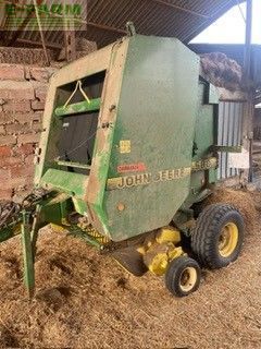 John Deere 580 Presă de balotat 5.200 EUR