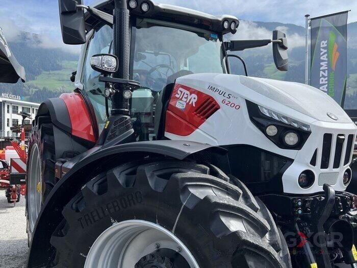Steyr CVT 6200 Traktor