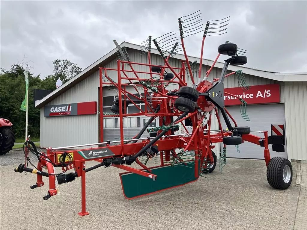 Kverneland kv9584c, bugseret rotorrive. Rake €30,764