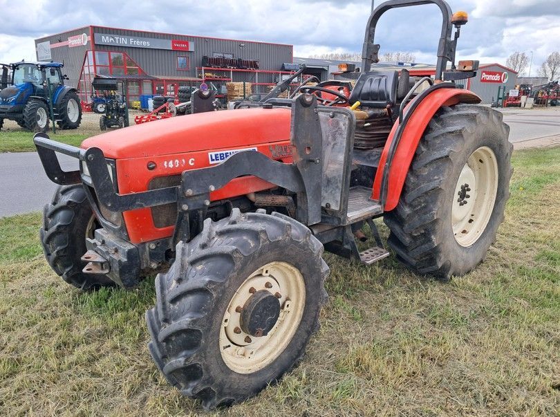 E-FARM: Valtra 3400 - Tracteur - id QGEQIQF - 19 000 € - Année: 2005 - Lecture du nombre d'heure: 5 600,Puissance du moteur (chevaux): 75,France