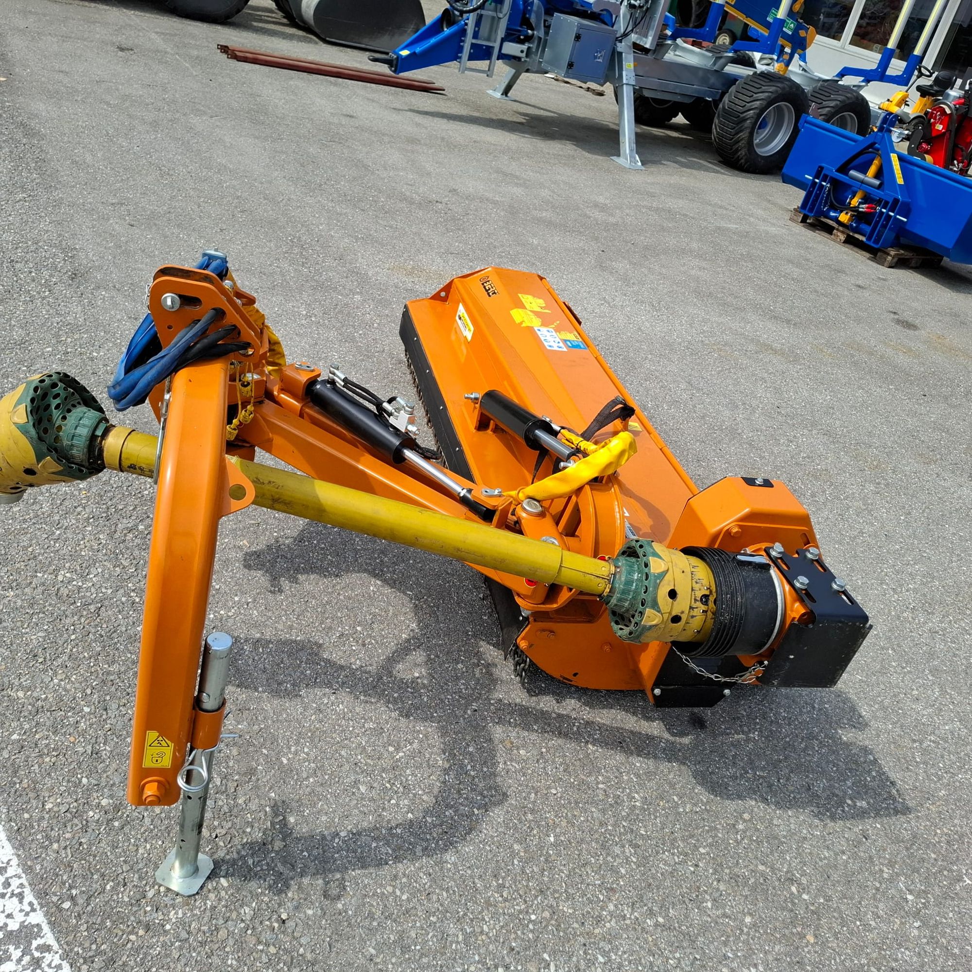 E-FARM: BERTI Mulcher - Topper - id FLQTJJW - €8,761 - Year of construction: 2020 - Austria