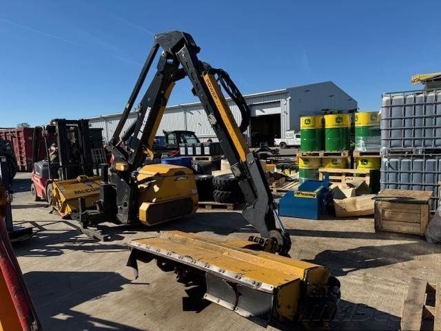 E-FARM: McConnel pa7285t vfr - Hedge trimmer - id C2FUYWQ - €25,265 - Year of construction: 2019 - United Kingdom