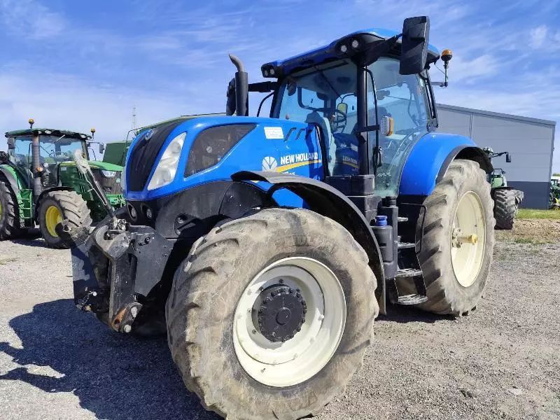 New Holland T7.245 Tractor €75,000