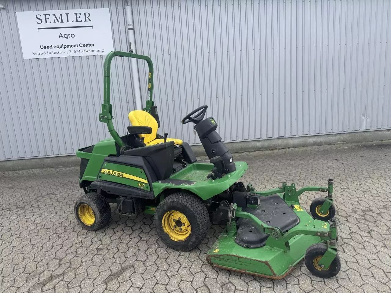 John Deere 1550 Kosiarkia ręczna/traktorowa 11 917 €