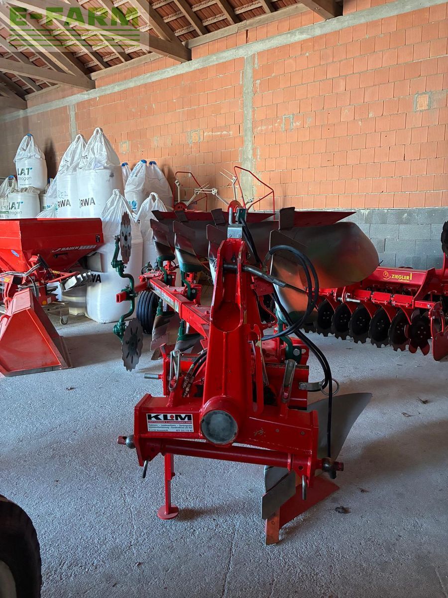 Vogel & Noot m 1000 plus 4-scharig Plough €9,590