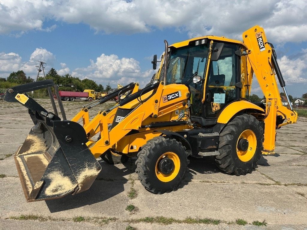JCB 3 cx Baggerlader 65.493 €