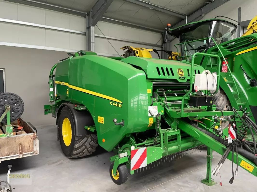 E-FARM: John Deere C441R - Baler - id V3BQPAW - €45,750 - Year of construction: 2020 - Germany