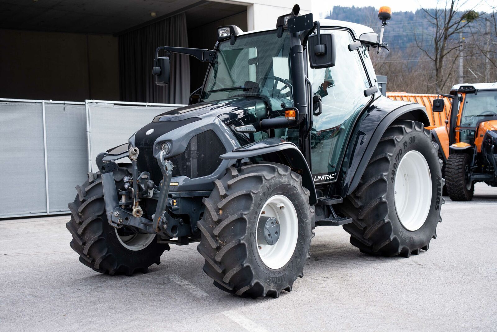 Lindner Lintrac 90 Traktor 79 084 €