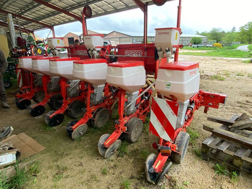 E-FARM: Gaspardo magica 300 - Seminatrice di precisione - id QS38MNM - 16.900 € - Anno di costruzione: 2013 - Francia