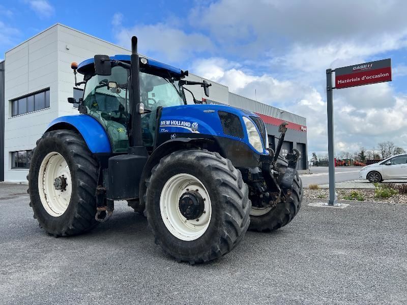 New Holland T7.210 AC Tractor €47,800