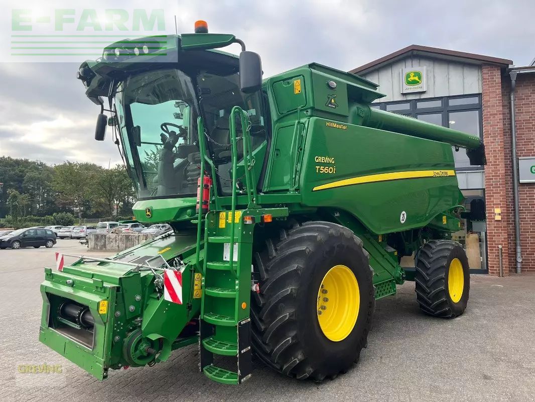 John Deere T 560 i HM Combine harvester €234,500