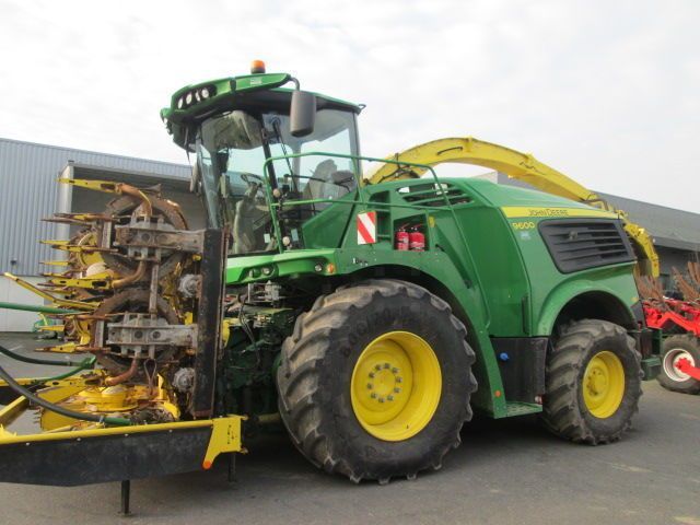 E-FARM: John Deere 9600 - Self propelled forage harvester - id AJNGYPH - Year of construction: 2021 - Engine hours: 2,147,France