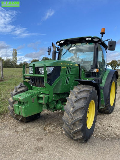 E-FARM: John Deere 6105 R - Tractor - id 1CUL4IA - €48,500 - Year of construction: 2013 - Engine hours: 6,700,Engine power (HP): 110,France