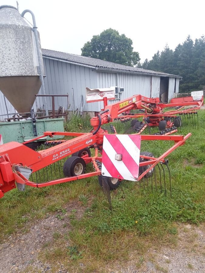 E-FARM: Kuhn 6522 - Kreiselheuer - id BKGMKBK - 6.000 € - Baujahr: 2005 - Frankreich