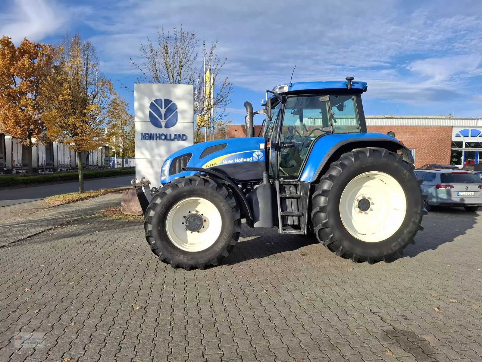 New Holland TVT145 Tractor €31,513