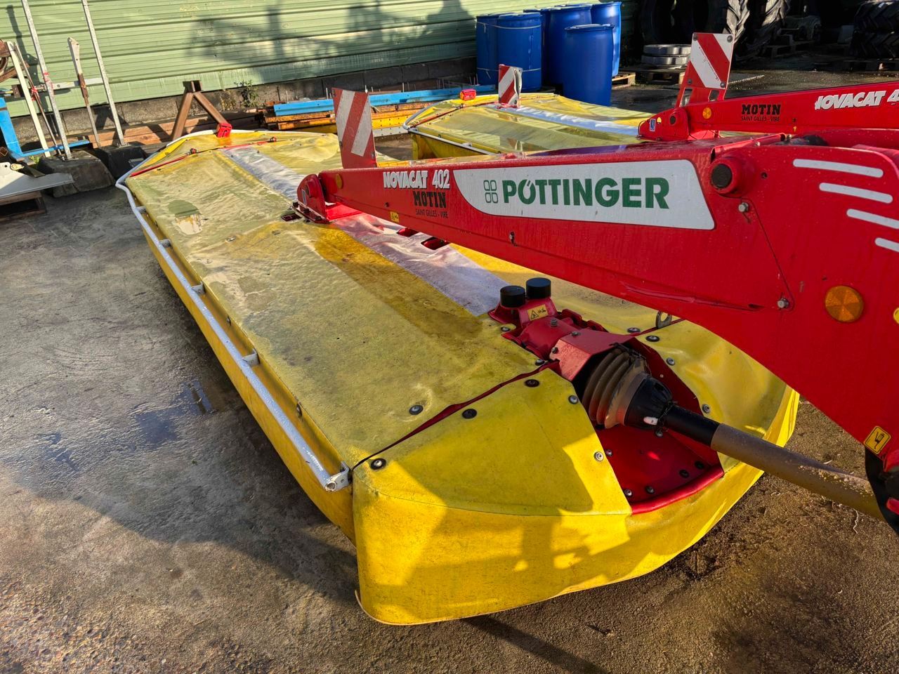 Pöttinger NovaCat 402 Mower €6,900