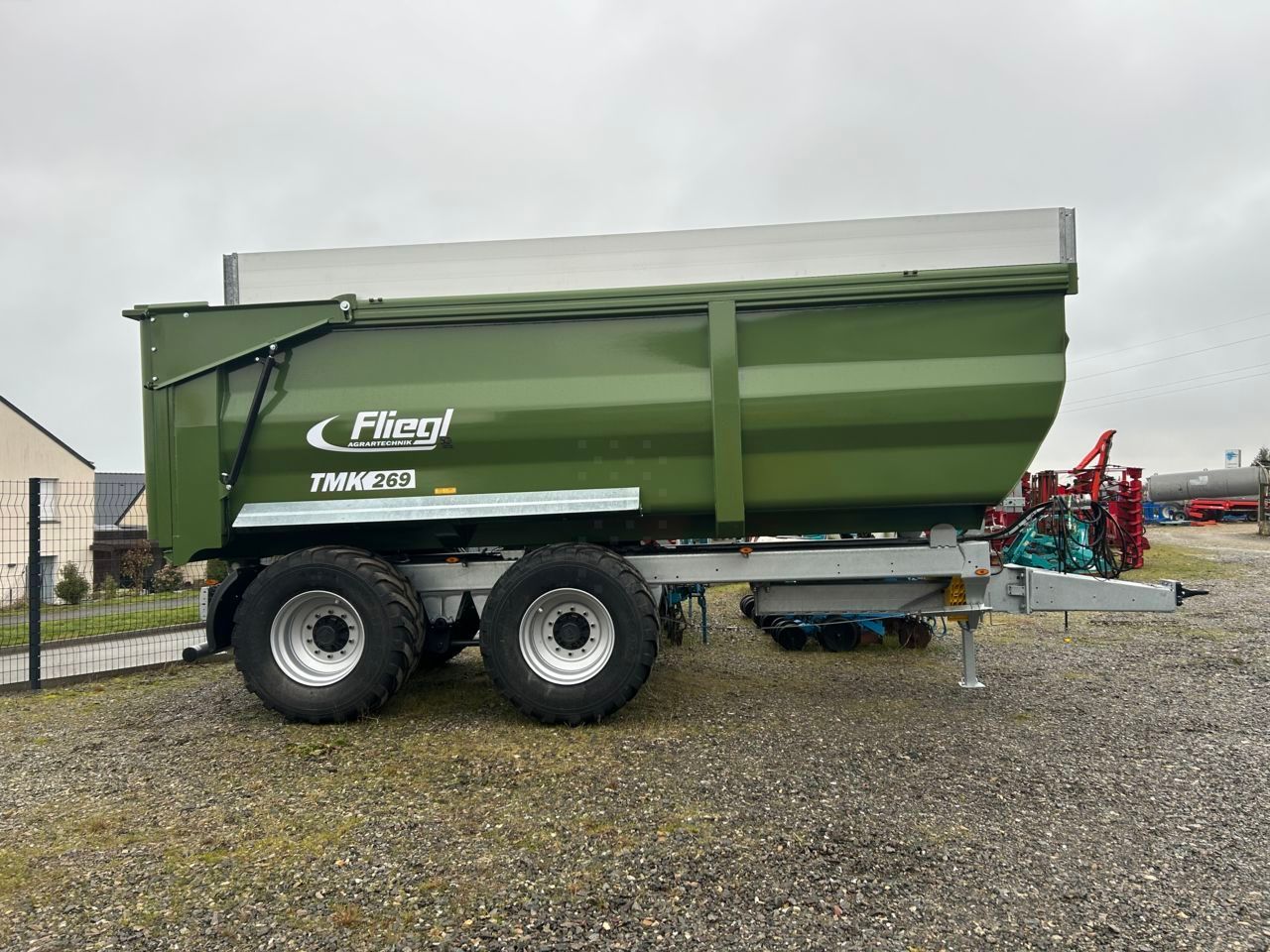 Fliegl tmk 269 Pótkocsi billencs 41 000 EUR