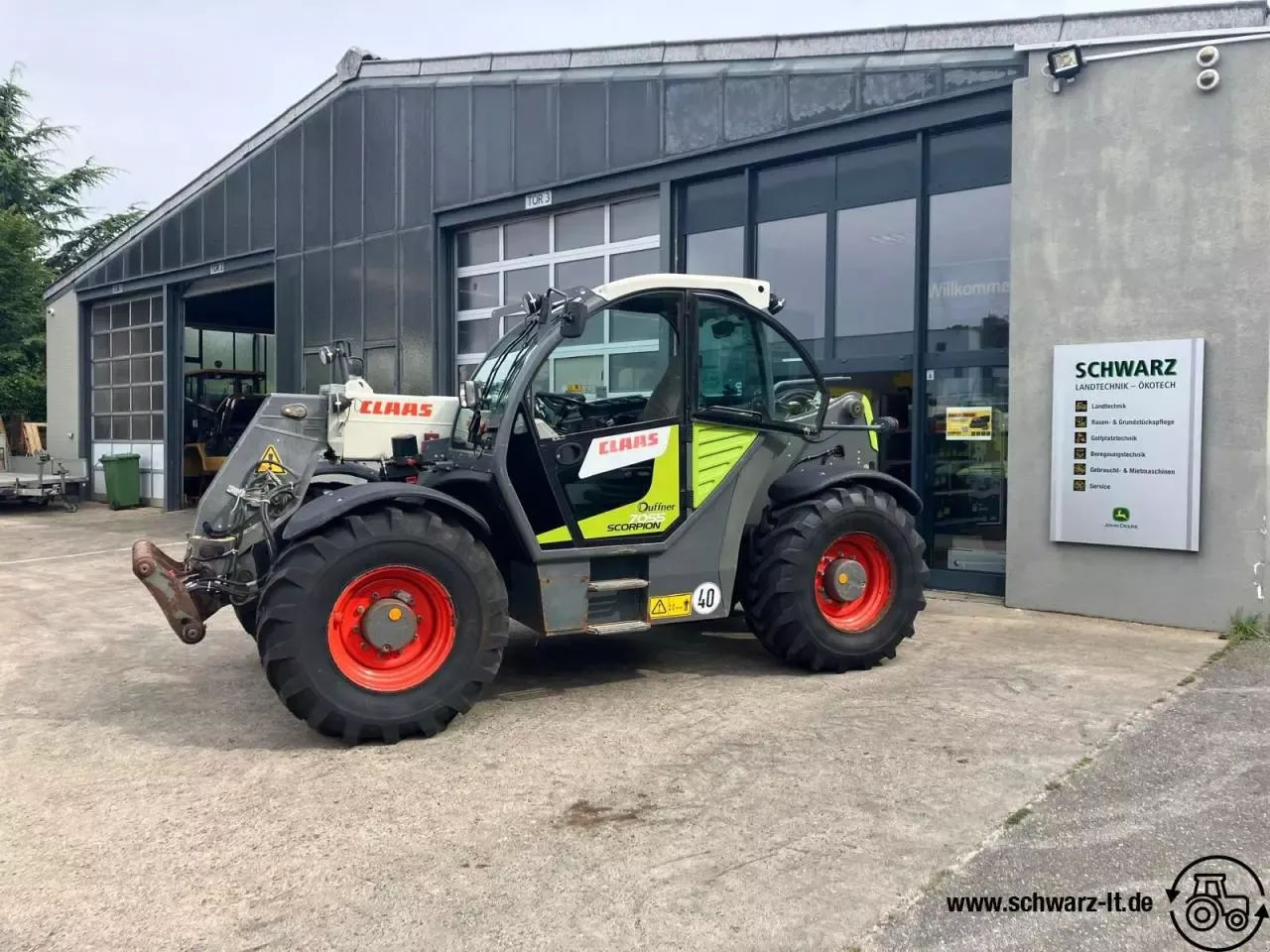 E-FARM: Claas scorpion 7055 - Teleszkópos rakodó - id 55WRBSU - 55 378 EUR - Gyártási év: 2016 - Üzemóra (motor): 4640,Motor teljesítménye (LE): 156,Németország