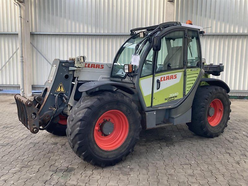 Claas scorpion 7040 Ładowacz teleskopowy 31 000 €