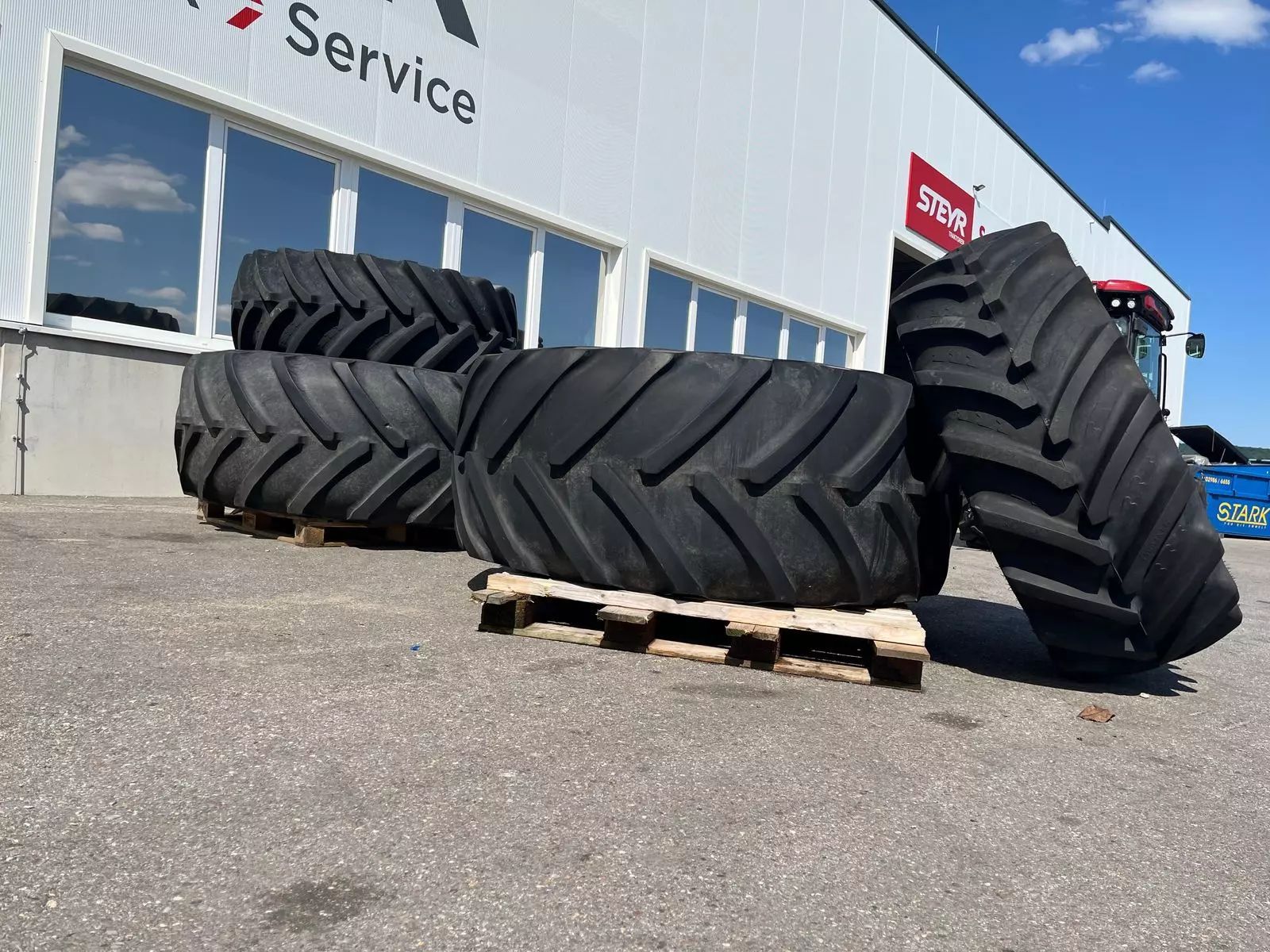 E-FARM: MICHELIN magnum räder mit radgewicht 454 kg - Kolesa in gosenica - id 3PTARBZ - 16.900 € - Avstrija