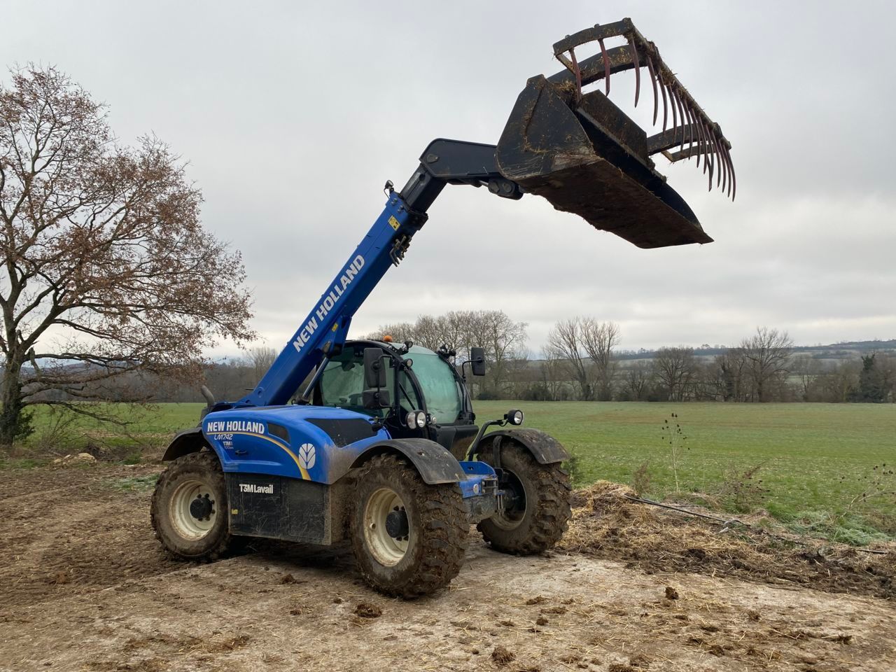 New Holland lm 7.42 elite Telehandler €61,000