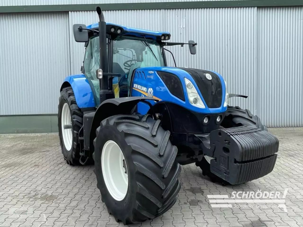 New Holland T7.270 Tractor €55,885