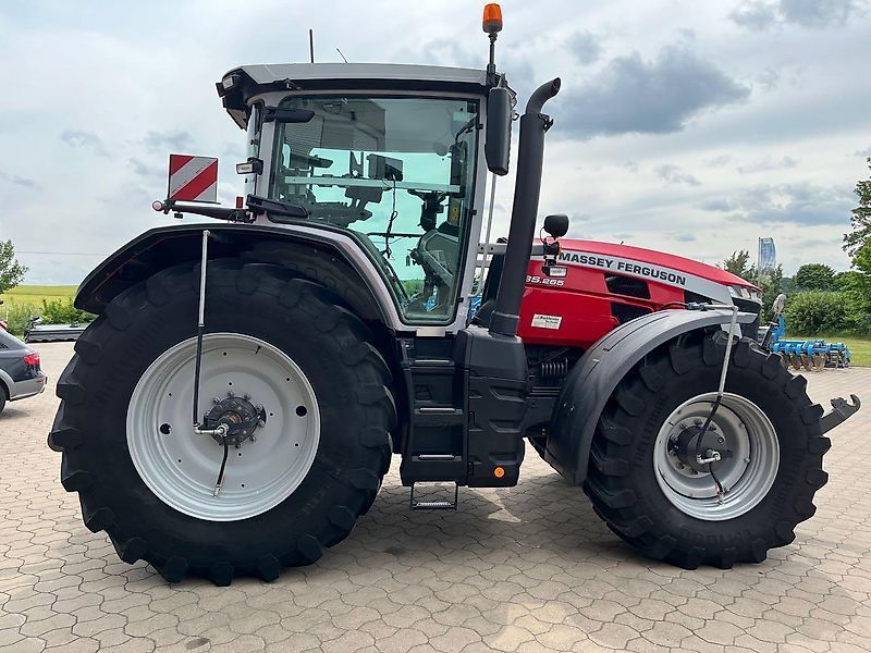 E-FARM: Massey Ferguson 8S.265 Exclusive - Tracteur - id TMWHMHB - 145 000 € - Année: 2022 - Lecture du nombre d'heure: 2 032,Puissance du moteur (chevaux): 265,Allemagne