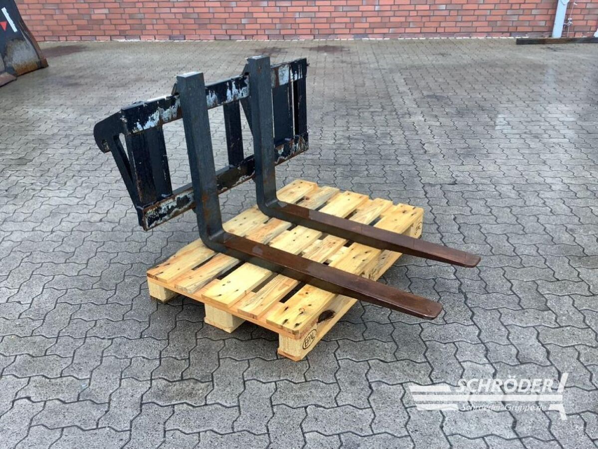 E-FARM: Bressel und Lade 1,20 m cat 90x - Anexă - id CCZHZU7 - 1.485 EUR - Anul: 2023 - Germania