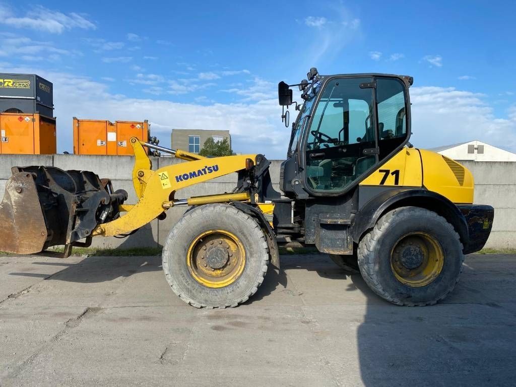 KOMATSU wa 100 m-5 Cargador de ruedas 22.387 €