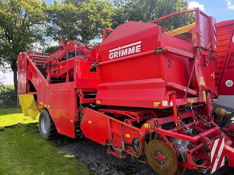 E-FARM: Grimme se 150-60 ub, 2-reiher, bunker 6.000 kg, steinbunker, nur 1.135 ha ! - Potato harvester - id M3XCXHS - €27,731 - Year of construction: 2005 - Engine hours: 2,245,Germany